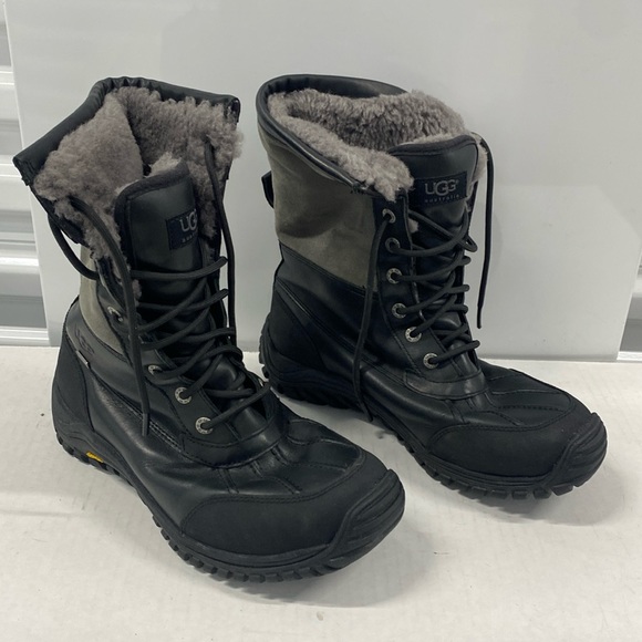 UGG Men Black/Gray Fur Vibram Leather Waterproof Snow Gore-Tex Boots Size 10 EUC main image 6